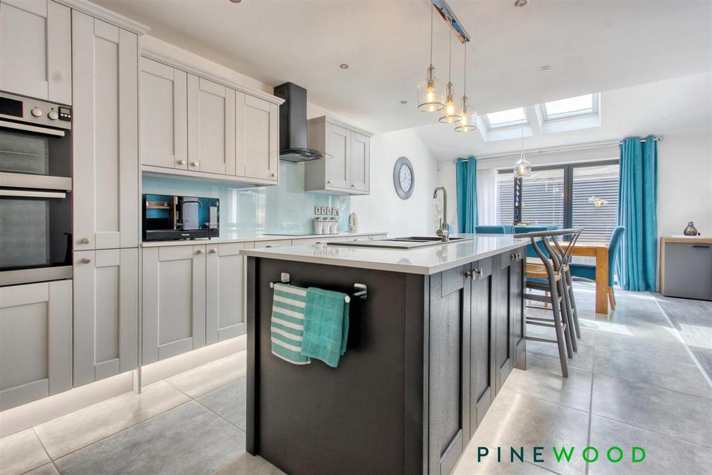Breakfast kitchen