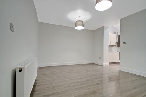 2 bedroom flat to rent, Dorset Road, Ealing, W5