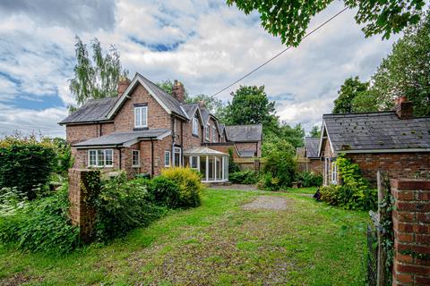 2 bedroom cottage for sale, Salters Ford, Barnton, Northwich, CW8