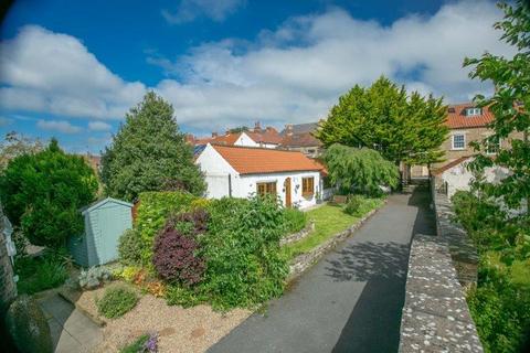 3 bedroom detached house for sale, West End, Kirkbymoorside