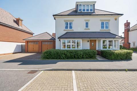 5 bedroom detached house for sale, Seaward Drive, Berkshire RG40