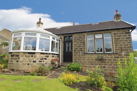 2 bedroom detached bungalow for sale, Daleside Road, Riddlesden, Keighley, BD20