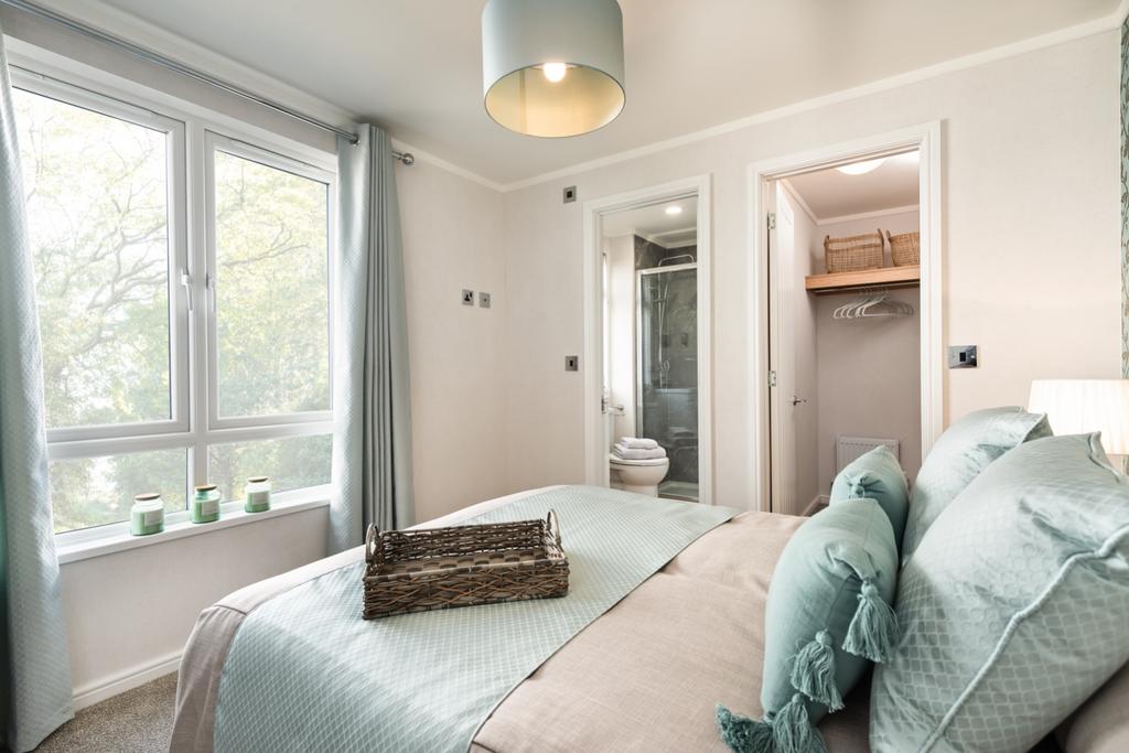 Prestige Homeseeker Sofia master bedroom 3