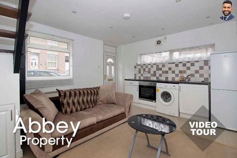 1 bedroom flat to rent, Baker Street, Town Centre, LU1 3QA