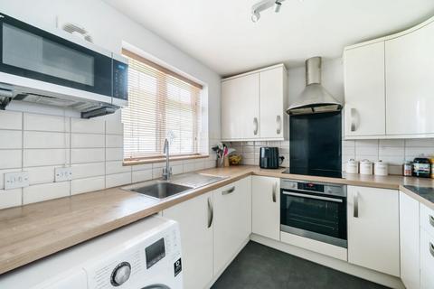 3 bedroom terraced house for sale, Gadsden Close, Cranfield