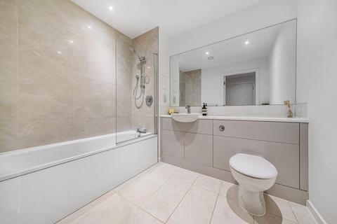 1 bedroom flat for sale, Juniper Drive, Battersea