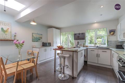 5 bedroom semi-detached house for sale, Canterbury Way, Rickmansworth WD3