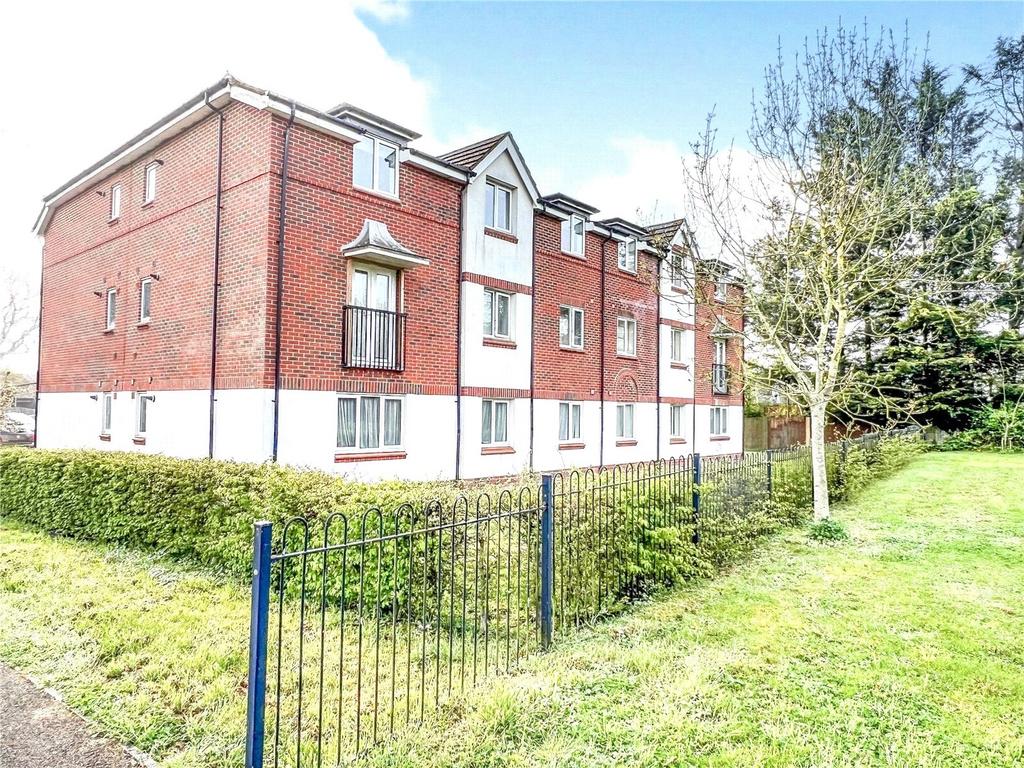 Benham Drive, Spencers Wood, Reading... 2 bed apartment to rent £