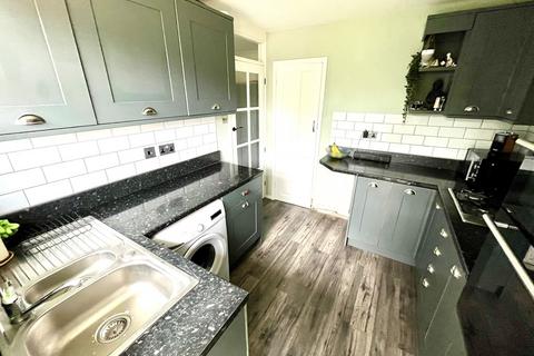 103 Mansfield Road, Chessington, KT9 2PX
