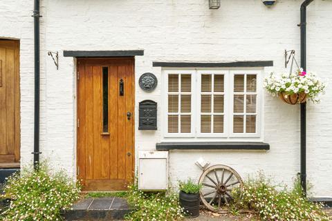 1 bedroom cottage for sale, Church Row, Wootton, Bedford