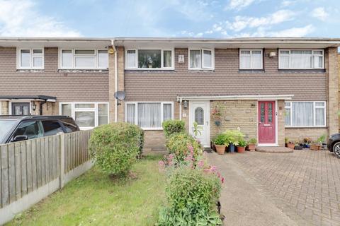 5 Stanhope Road, Rainham, RM13 7RP