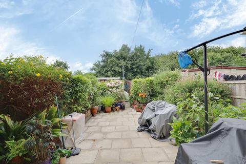 5 Stanhope Road, Rainham, RM13 7RP