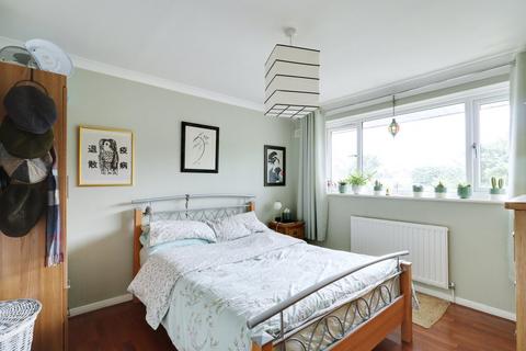 5 Stanhope Road, Rainham, RM13 7RP