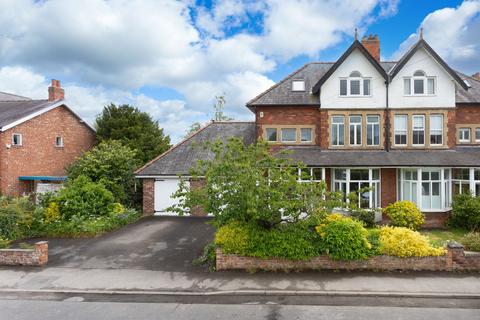 6 bedroom semi-detached house for sale, Moor Lane, Strensall, YO32