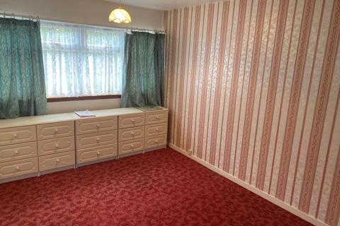 77 Arnhem Road, Willenhall, WV13 3TX