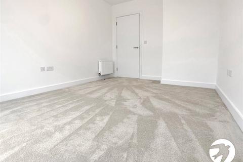 2 bedroom flat to rent, Corys Road, Rochester, ME1