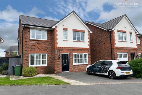 4 bedroom detached house for sale, Fern Hill Drive, Farndon, CH3