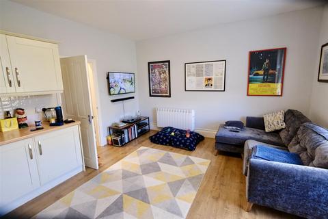 1 bedroom apartment for sale, La Rue De La Petite Falaise, Jersey JE3