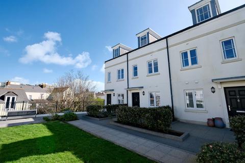 3 bedroom townhouse for sale, Georgetown Park Estate, Jersey JE2