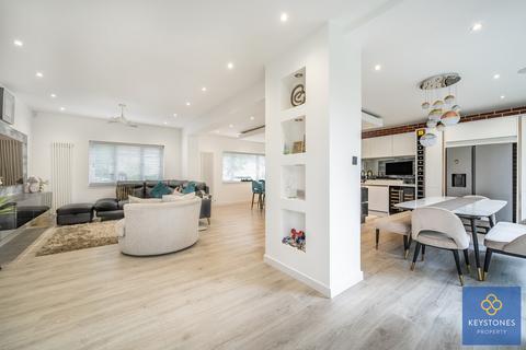 521 Mawney Road, Romford, RM7 8QA