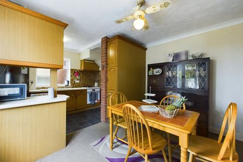 60 Dundas Road, Wheatley, Doncaster, DN2 4DR