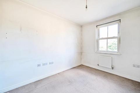 3 bedroom townhouse for sale, Swindon,  Wiltshire,  SN1