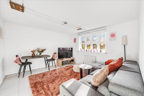 Gainsborough Court, Lime Grove, Shepherd's Bush W12