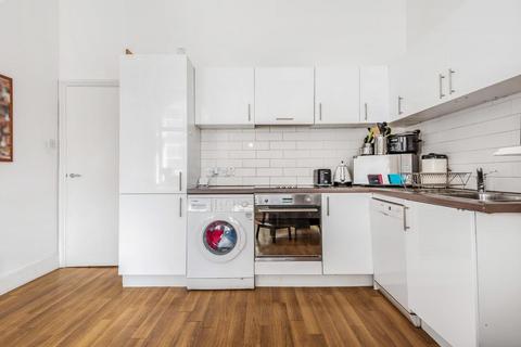 2 bedroom flat for sale, Acre Lane, Brixton