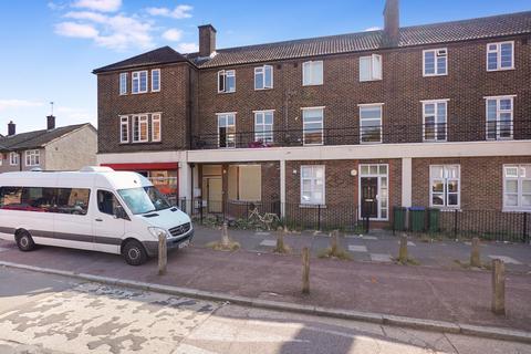 2 bedroom maisonette for sale, Carnbrook Road, Kidbrooke SE3