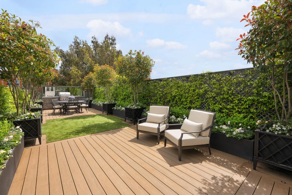 Garden Terrace