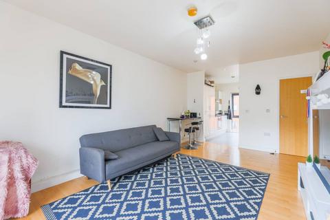 2 bedroom flat for sale, Helene House, Canning Town, London, E16