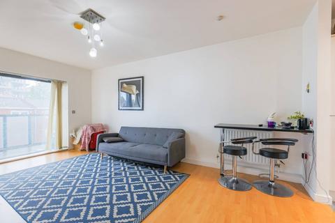 2 bedroom flat for sale, Helene House, Canning Town, London, E16