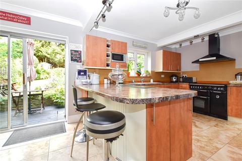7 Faygate Crescent, Bexleyheath, DA6 7NS