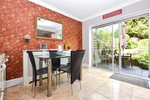 7 Faygate Crescent, Bexleyheath, DA6 7NS