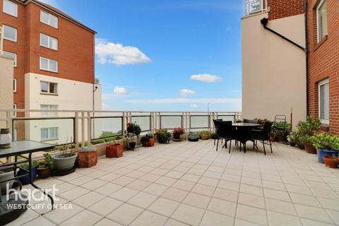 1 bedroom flat for sale, Holland Road, WESTCLIFF-ON-SEA