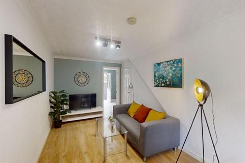 3 bedroom terraced house for sale, Keel Close, Canada Water, London SE16