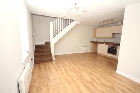 2 bedroom townhouse to rent, Clarendon Gardens, Bromley Cross, Bolton, Greater Manchester, BL7