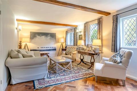 7 Blacknest Gate Road, Ascot, SL5 0PT