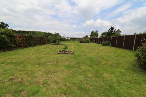 5 bedroom detached bungalow for sale, Tivetshall St. Mary