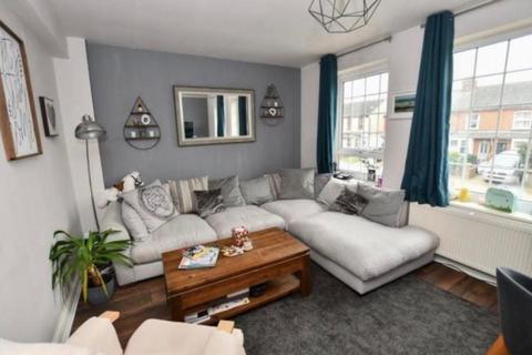 3 bedroom maisonette for sale, High Street, London Colney, AL2