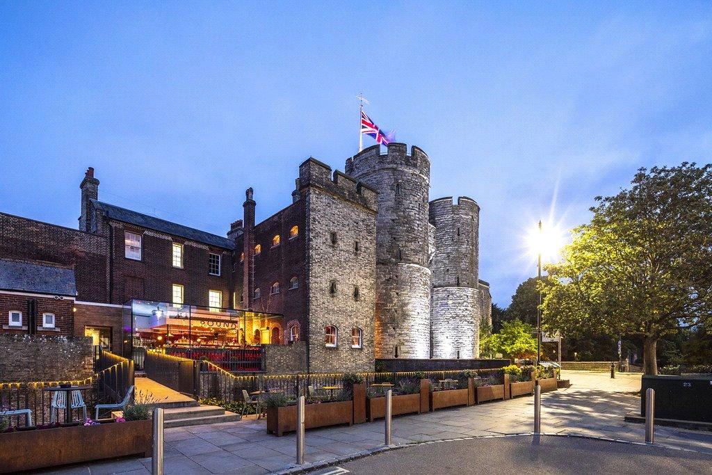Westgate Towers