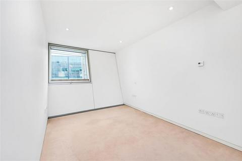 2 bedroom block of apartments to rent, Hester Road, SW11