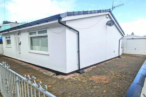 2 bedroom detached bungalow for sale, Heolgerrig, Merthyr Tydfil CF48