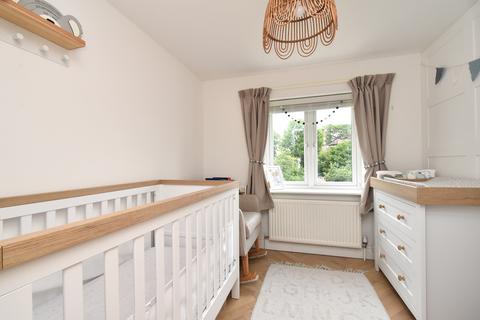 10 Wolfe Close, Bromley, BR2 7LY