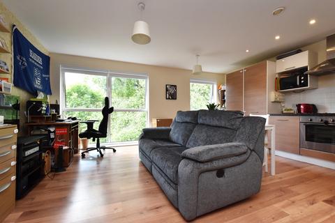 2 bedroom flat for sale, Caledonian Court Highwood Close