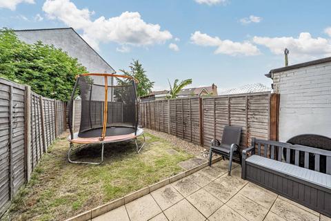 26 Waltham Way, London, E4 8HE