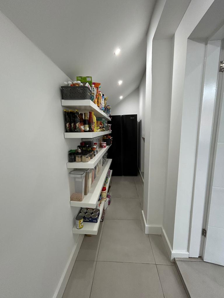 Storage - Pantry