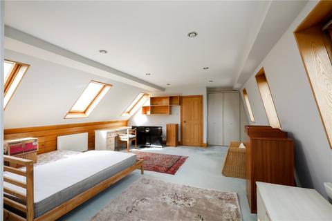 4 Hazelwood Close, London, W5 3JN