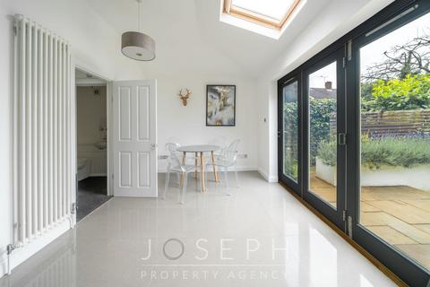 42 Brunswick Road, Ipswich, IP4 4BL