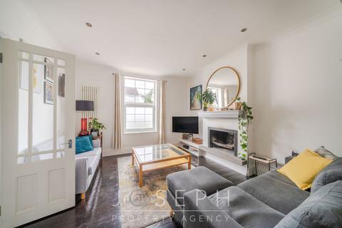42 Brunswick Road, Ipswich, IP4 4BL